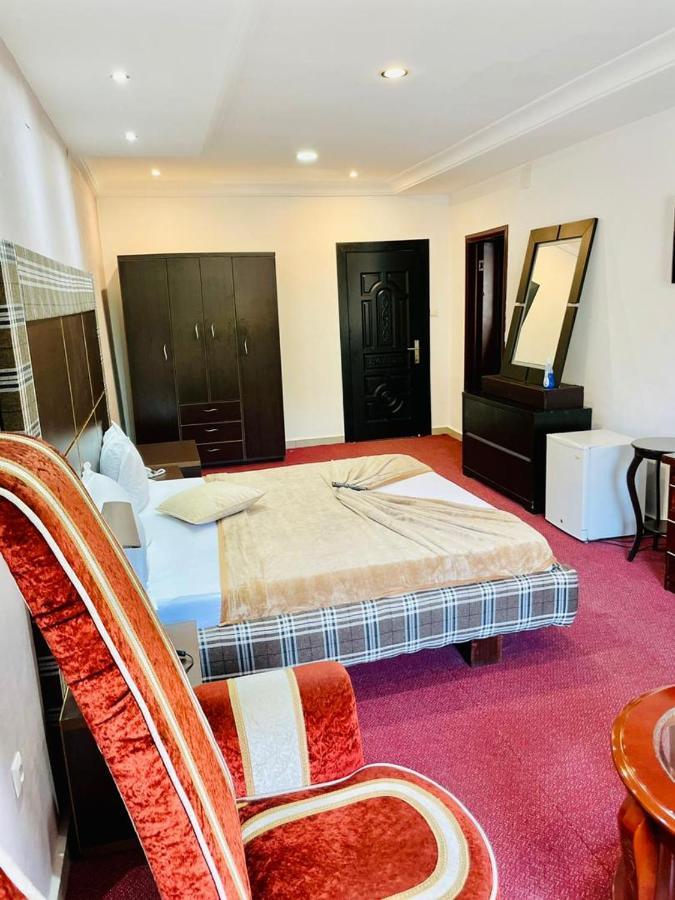 Class Hotel Brazzaville Exteriér fotografie