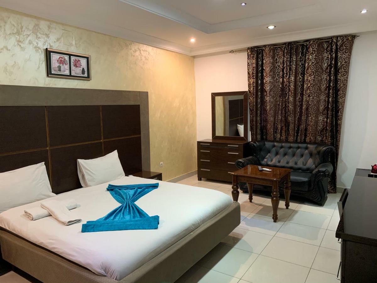 Class Hotel Brazzaville Exteriér fotografie
