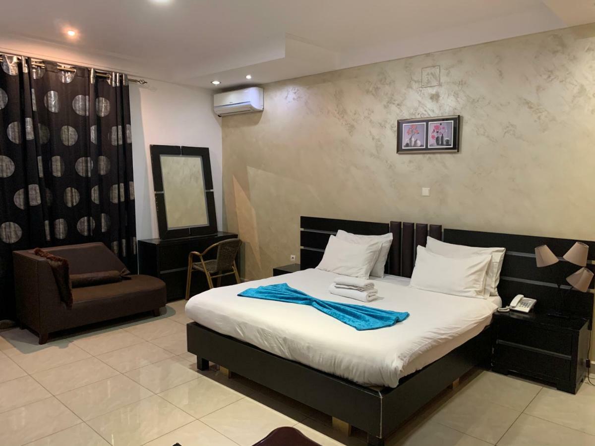 Class Hotel Brazzaville Exteriér fotografie